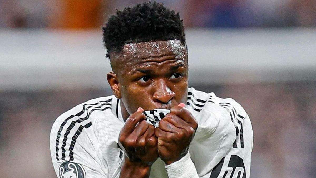 Vinicius Ingin Bertahan Selamanya di Real Madrid