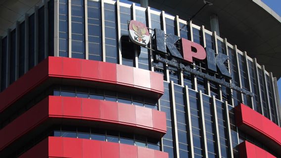 Anak Buah Mensos Juliari P. Batubara Ikut Menyerahkan Diri ke KPK