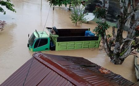 Sungai Meluap Akibat Curah Hujan Tinggi, 2 Kabupaten di Papua Terendam Banjir