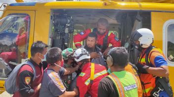  Pilot dan Kru Helikopter Hilang yang Lambaikan Kain Merah Berhasil Diselamatkan