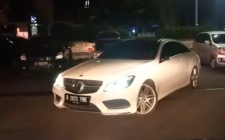 Dipanggil Polisi, Tapi Sopir Mercedes Benz Putih yang Halangi Ambulans Bawa Wanita Hamil Tidak Datang ke Polresta Tangerang