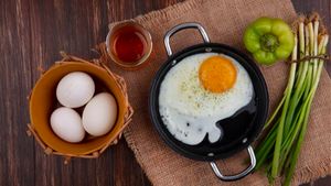 5 Jenis Makanan yang Sebaiknya Tidak Dikonsumsi Bersamaan dengan Telur