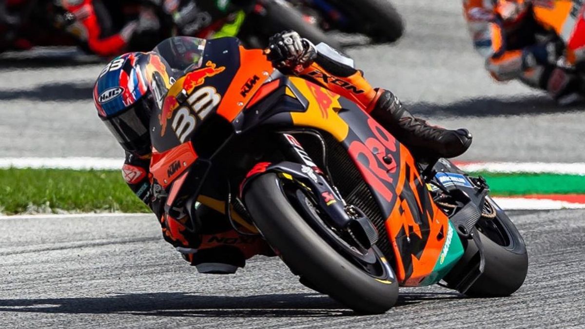 When A Fatal Accident Occurs, Binder Is Right Behind Zarco