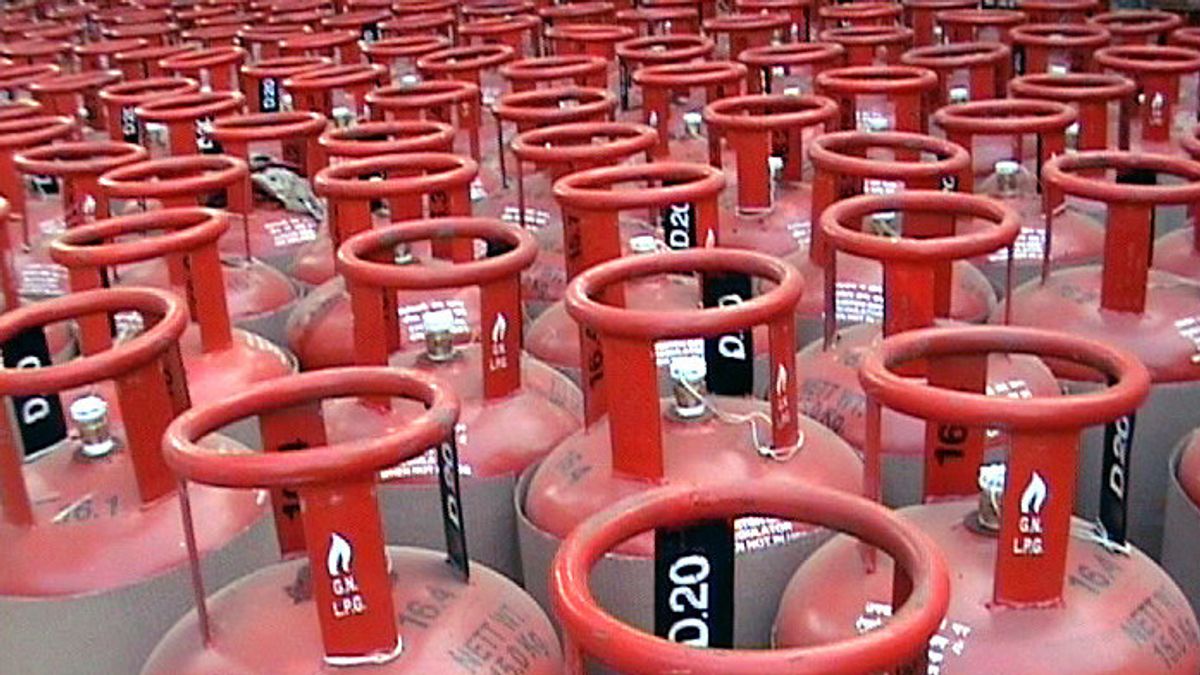 Harga Gas Masak Naik di Singapura, Tarif untuk Pusat Jajanan Rakyat Masih Ditahan