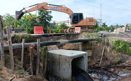 Riau Perbaiki Infrastruktur Rusak Akibat Banjir Pekanbaru dan Siak 