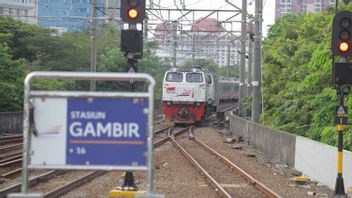 Anticipating Peaceful Actions, Long-distance Trains Stop At Jatinegara Station