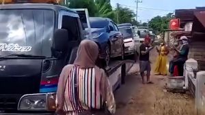 Dealer Gresik Kebanjiran Order Mobil Innova dari Warga Kampung Miliarder Tuban