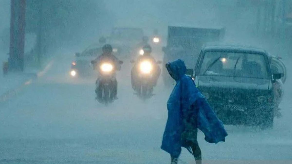 Knowing What The Square Line Is, A Weather Phenomenon That Triggers Semarang Floods