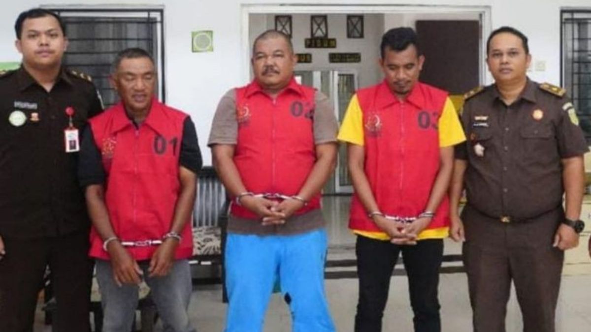 Giving Credit Not In Accordance With Agunan, 3 Bank Debtors Suspected Of Corruption Arrested By The Central Bangka Kejari