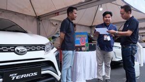 ACC Carnival Manado Jor-joran Tebar Promo Beli Mobil