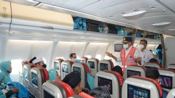 Minister Of Transportation Budi Karya Tinjau Directly Departures Umrah Jemaah Flight At Kertajati Airport