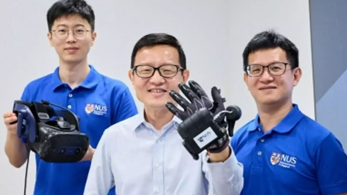 University of Singapore Bikin Sarung Tangan VR untuk Rasakan Sentuhan di Metaverse