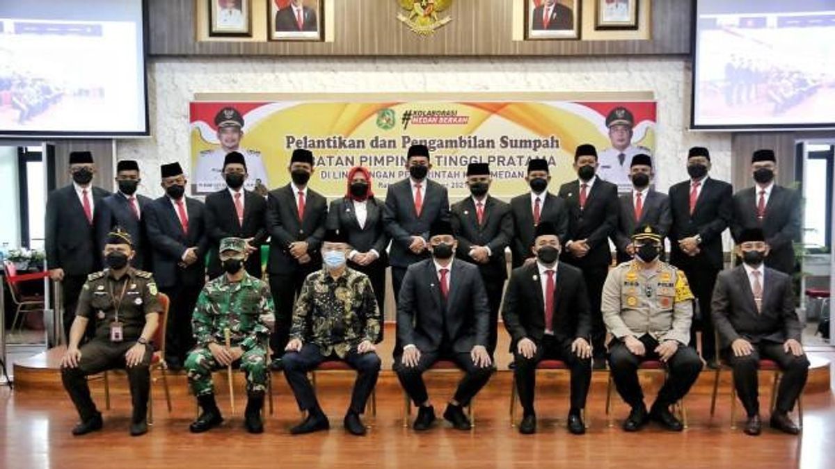 Nggak Mau Tahu, Bobby Nasution Usai Lantik 11 Pejabat Pemko Medan: Harus Mengerti Apa yang Saya Maksud
