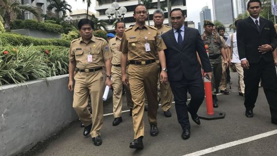 يطلب Anies من الموظفين الإبلاغ عن مكاتبهم إذا انتهكوا البروتوكولات الصحية