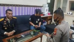 Dilaporkan Warga, ‘Jenderal Bintang Tiga’ Ditangkap Anggota Polsek Duren Sawit karena Peras Wanita