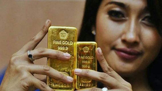 Harga Emas Antam Kembali ke Level Tertingginya di Rp1.464.000 per Gram