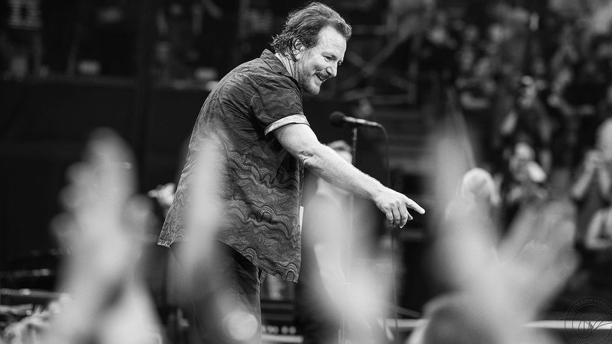 Pearl Jam Releases 25th Anniversary Edition Of <i>Yield</i> Album
