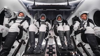 机组人员-7抵达国际空间站,准备在太空启动200次实验