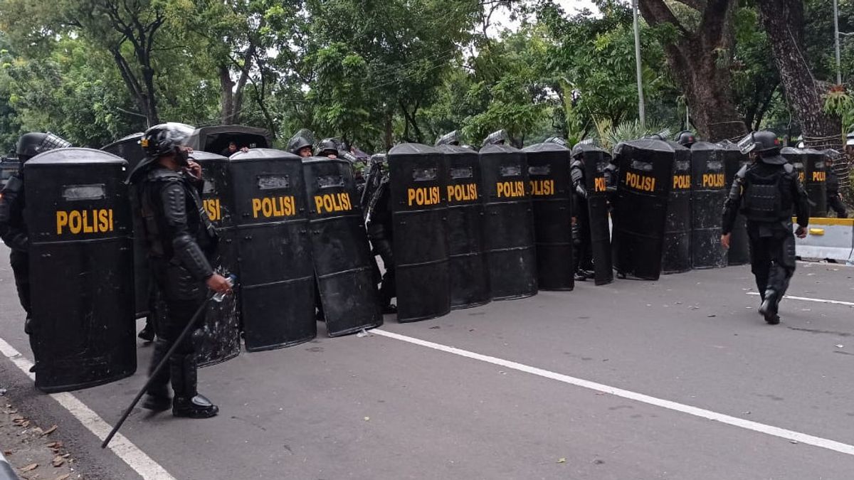 Viral Video Pertikaian Antar Anggota Polri di Jambi, Polisi: Masih Didalami