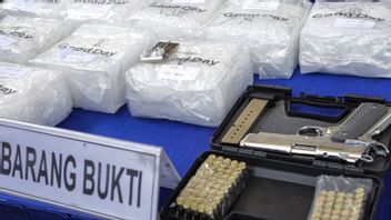 TNI AL Gagalkan Penyelundupan 1,2 Ton Kokain dan 750 Kg Sabu dengan Kapal Ikan Berbendera Thailand