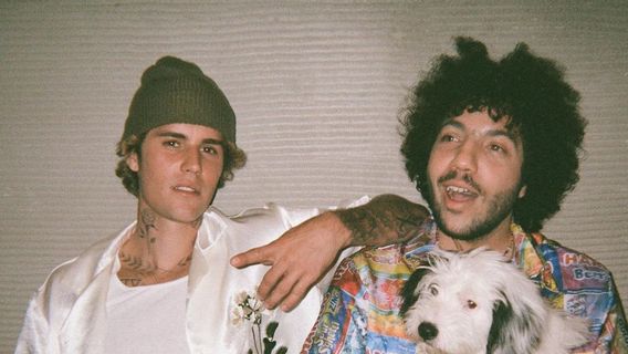 Justin Bieber dan Benny Blanco Rilis Video Musik <i>Lonely</i>