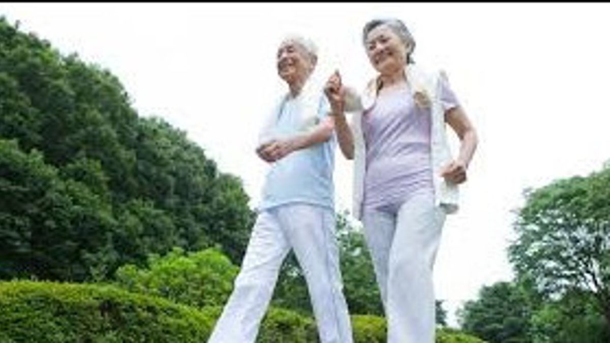 7 Dimensi Lansia Tangguh untuk Membentuk Orang Tua yang Bahagia, Sehat, dan Mandiri