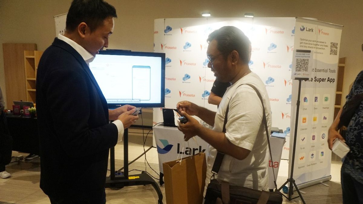 PT Prasetia Dwidharma在创新营销峰会和初级理院国际上展示Lark Super App技术