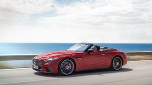 Mercedes-Benz Closes End Of 2024 With Positive Trends In The US Despite Selling SL Drops