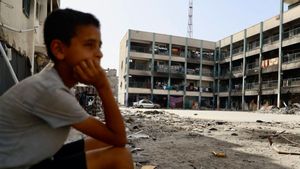 Sekolah di Gaza Dibuka Lagi, 300 Ribu Siswa Palestina Kembali Belajar!