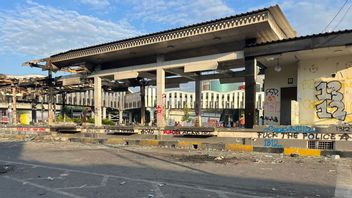 ra a demandé au ministère de la Défense de supprimer immédiatement le budget pour l’amélioration des installations publiques de la démocratie