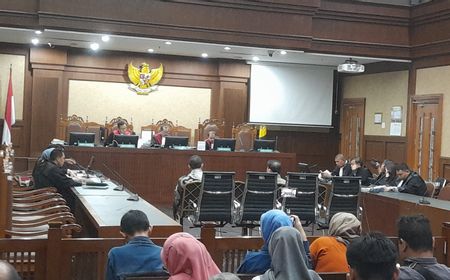 Eks Anggota BPK Achsanul Qosasi Didakwa Peras Rp40 Miliar Untuk Terbitkan WTP Proyek BTS 4G