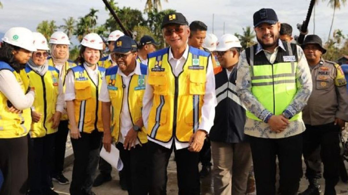 Normalisasi Sungai Padang Dipercepat, Kementerian PU Buka Opsi Kerja 24 Jam