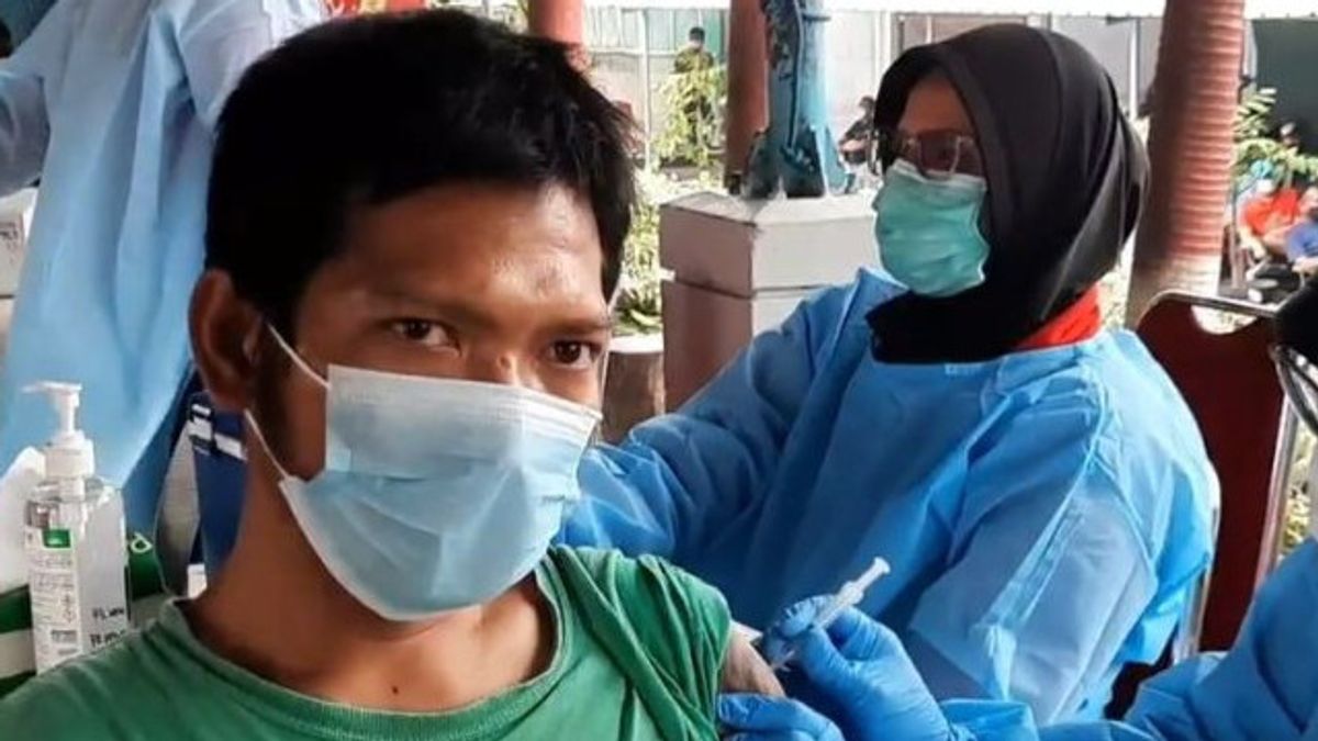 Inmates At Cipinang Prison Injected With Booster Vaccines: Very Happy, Especially Soon To Be Free
