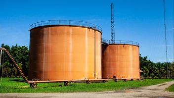 ارتفاع أسعار النفط العالمية يزيد من الحاجة الملحة لتنفيذ الديزل الحيوي B50