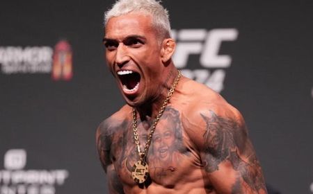 Kepedean, Charles Oliveira Sesumbar Bisa Jatuhkan McGregor dan Diaz dalam Satu Malam