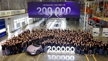 X Rayakan Production 200,000 Popular Electric Sedan Units
