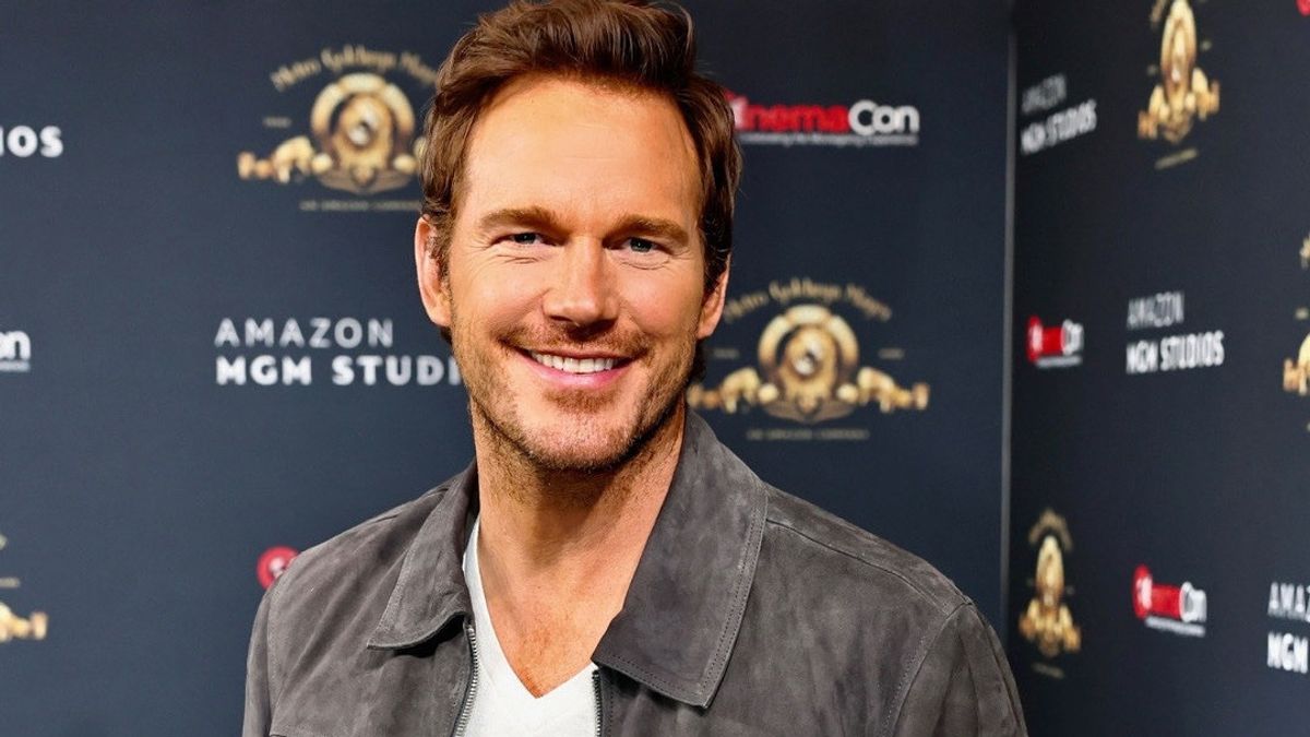 Chris Pratt Gets Sprayed After Condolences For Charlie Kirk