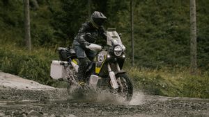 Husqvarna Presents Norden 901 Expedition 2025 With Better Specifications Than Before