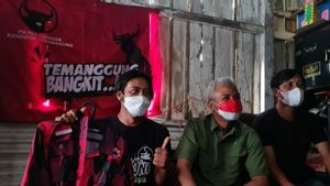 Rumah Reyot di Atas Bengkok itu Punya Kader PDIP, Ganjar: Boleh Saya Bangun?
