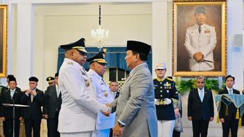 Presiden Prabowo Lantik Gubernur dan Wakil Gubernur Papua di Istana Negara