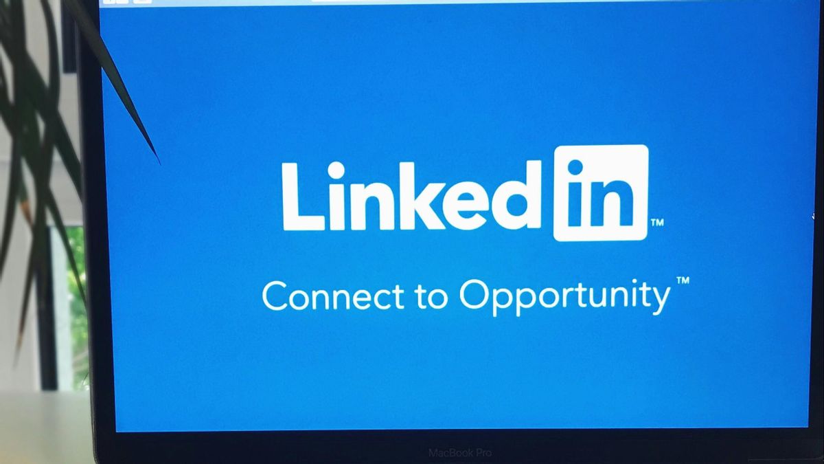 LinkedIn Will Use User Data To Train AI But Can Be Opt Out