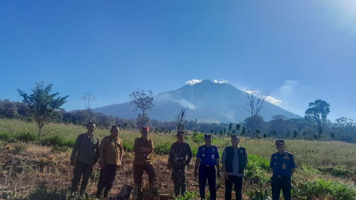 Surveillance des incendies au sommet du mont Ungup-Ungup Banyuwangi, BPBD: Nous ne pouvons pas beaucoup faire