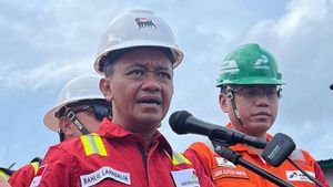 Menteri Bahlil Beberkan Alasan Setop Impor BBM dari Singapura