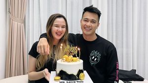 Eza Gionino Optimis Rujuk Meski Proses Cerai Tetap Berlanjut