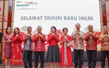 [FOTO] Tahun Naga Melambangkan Ketekunan dan Keberuntungan, Danamon Ajak Nasabah untuk Raih Kemenangan Bersama