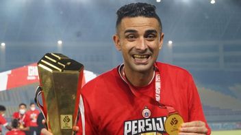 Persija Defender Otavio Dutra Veut Une Augmentation De Salaire Parce Qu’il Est Souvent Un Traducteur Au Club: Je Le Rêve Même Bro