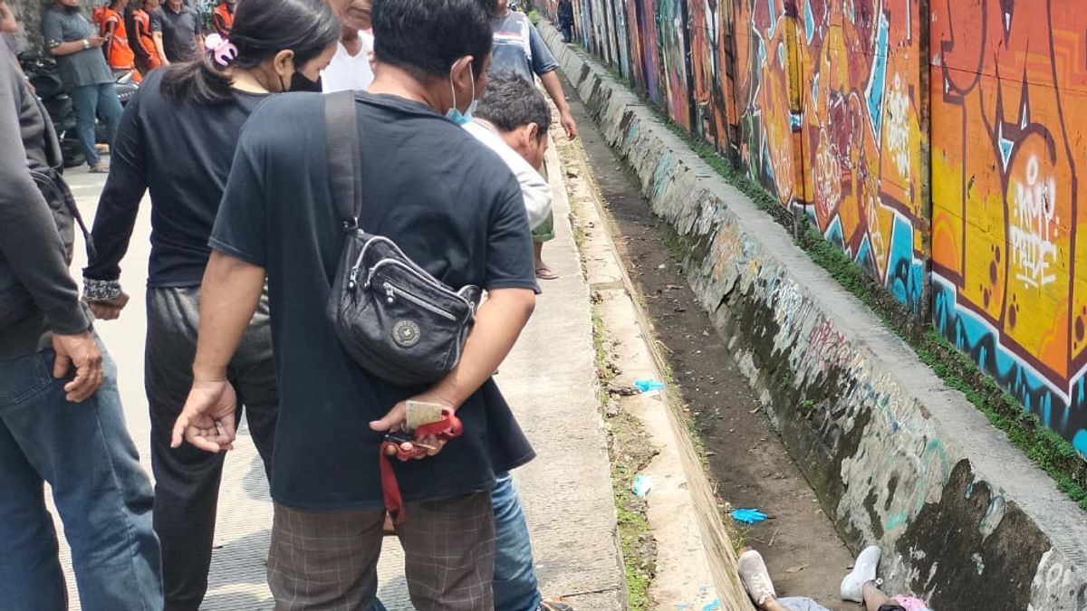 According To The Case Of The Discovery Of The Body Of A Woman Victim Of Murder, Central Jakarta Police Check CCTV And PPSU Officers