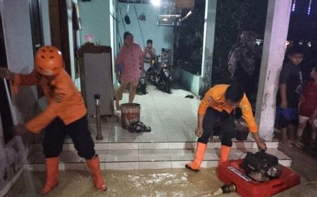 Hujan Deras, 39 Jiwa Tepaksa Mengungsi Akibat Banjir dan Longsor di Bogor