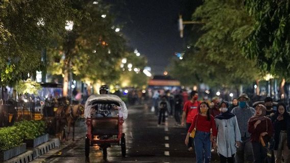 Yogyakarta Denda Rp7,5 Juta Bagi yang Merokok di Malioboro