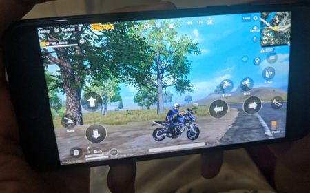 Naik Motor Yamaha MWT-9 di PUBG Mobile